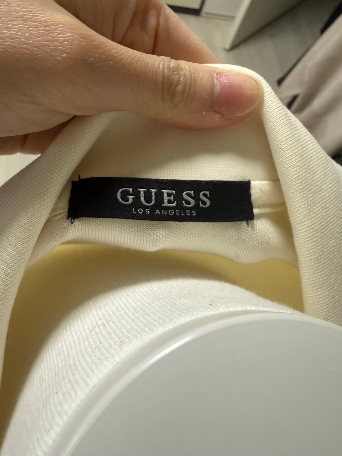 게스 아이보리 집업 상품이미지5