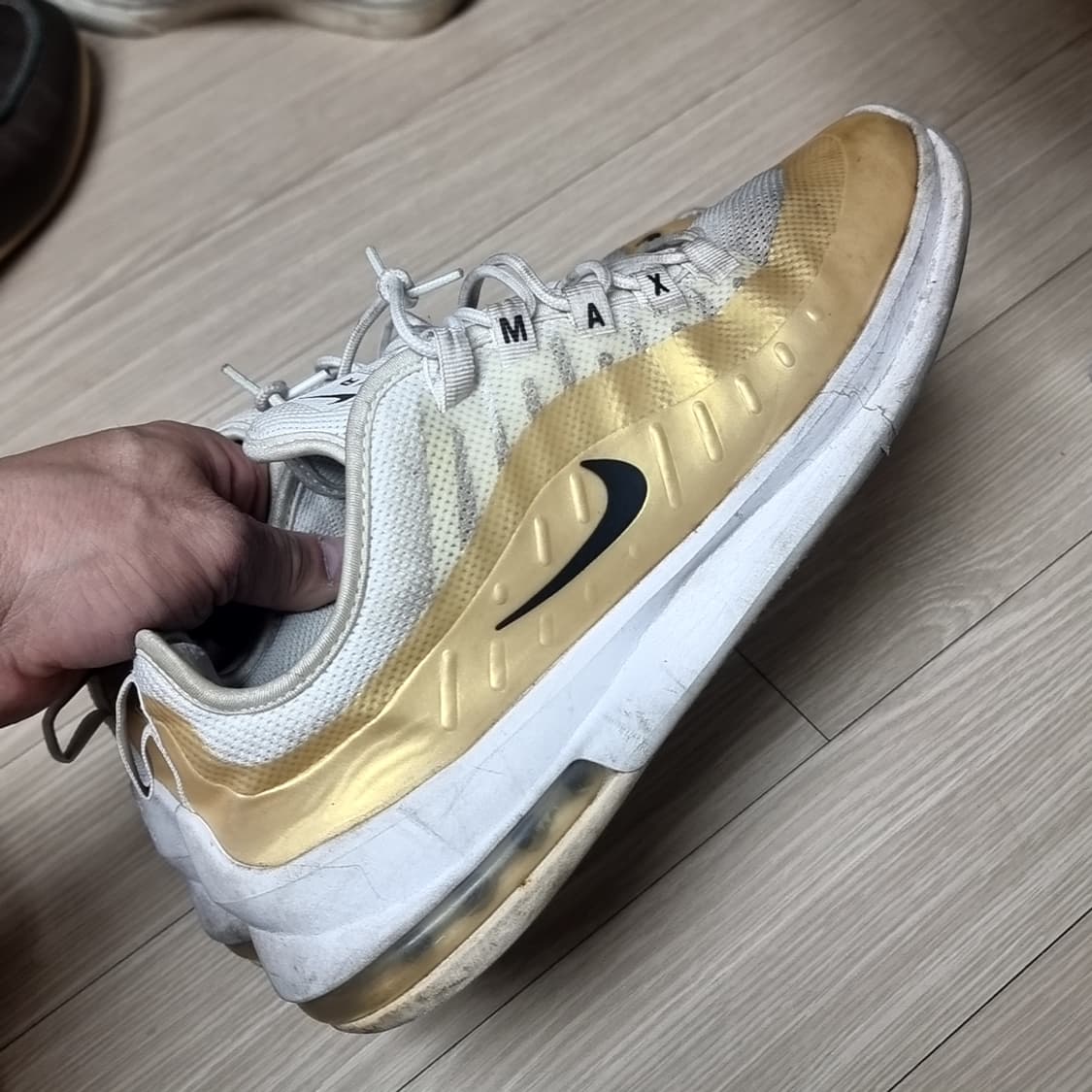 나이키 에어맥스 운동화 화이트/골드(280) 상품이미지1