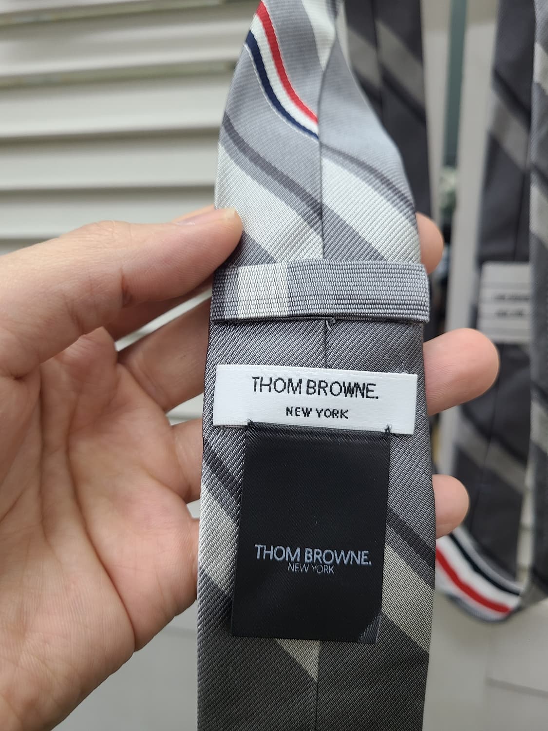 톰브라운 스네이크 슬림 타이 상품이미지3