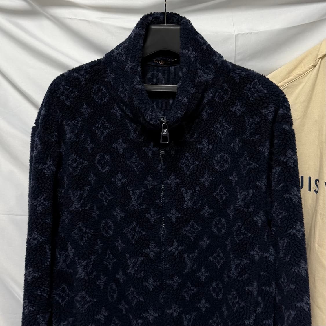 [S+급/M] 루이비통 모노그램 후리스 플리스 자켓 상품이미지2