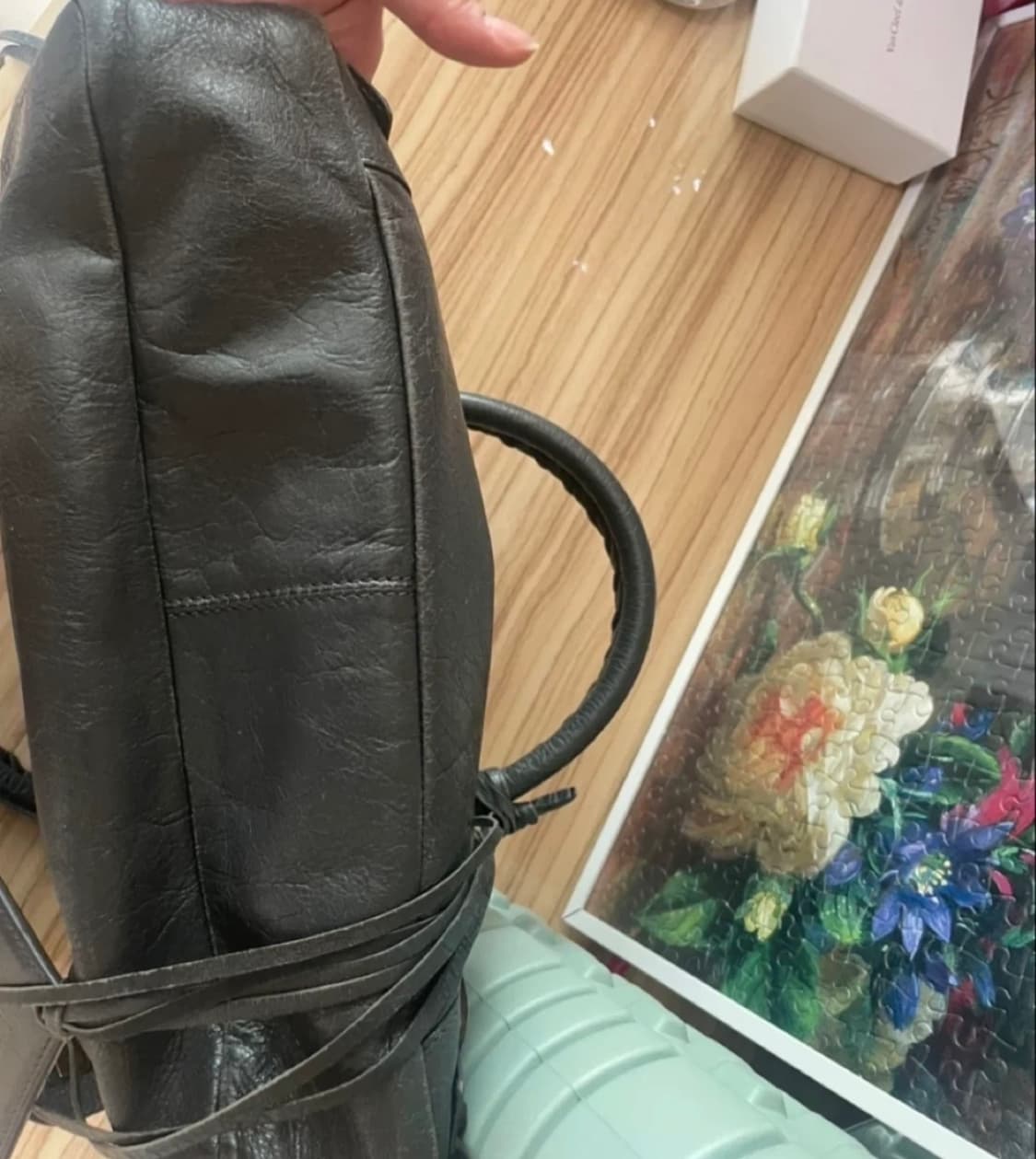 발렌시아가 모터백  상품이미지5
