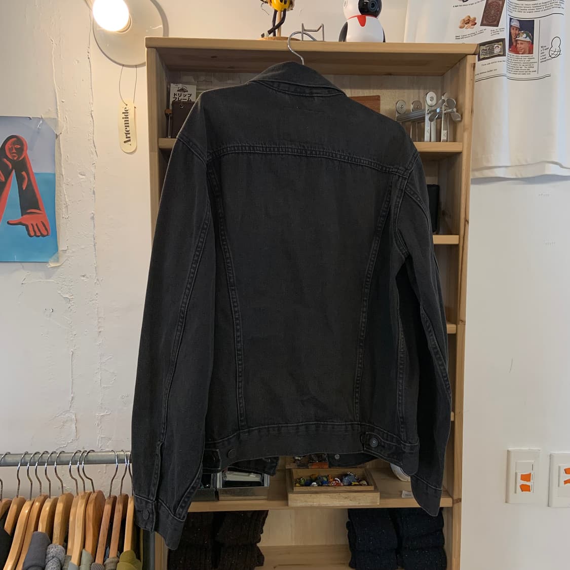 리바이스 3세대 프리미엄 흑청 트러커 상품이미지5