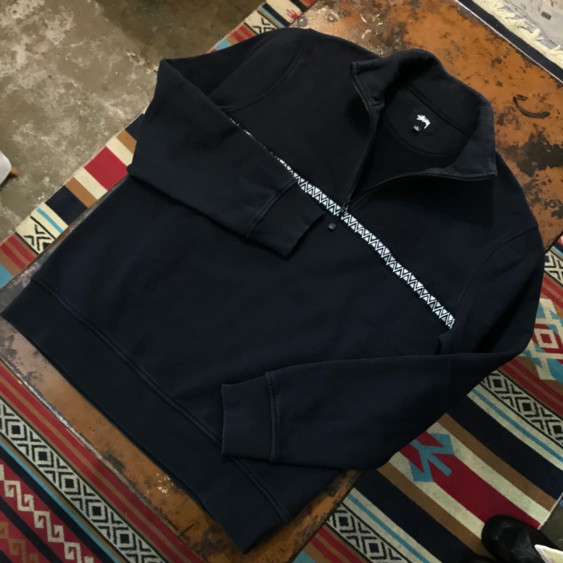 스투시 아즈텍 패턴 블랙 기모 반집업 풀오버 맨투맨 남성 110 사이즈 상품이미지2