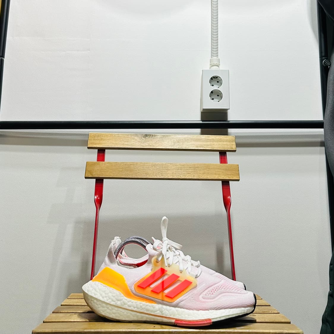 240) 아디다스 운동화 여성 여자 런닝화 울트라부스트 22 클라우드 상품이미지1