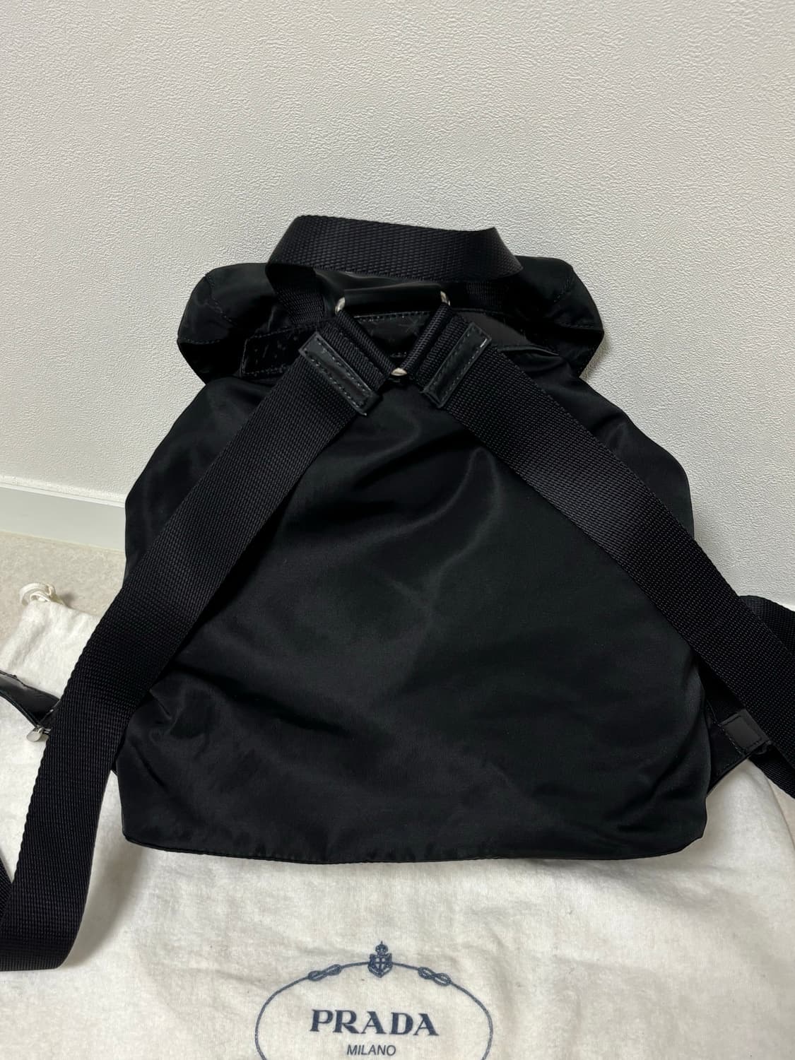 프라다 블랙 포코노 백팩 스몰 상품이미지7