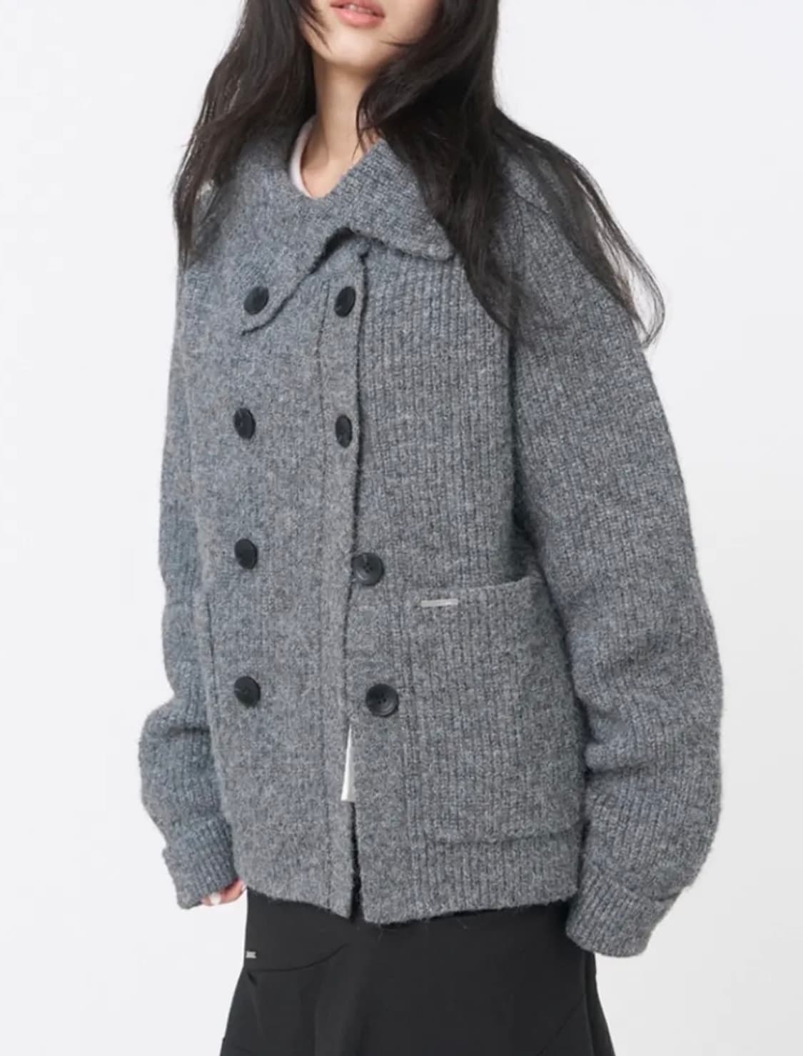 미세키서울 더블 버튼 그레이 니트 상품이미지1