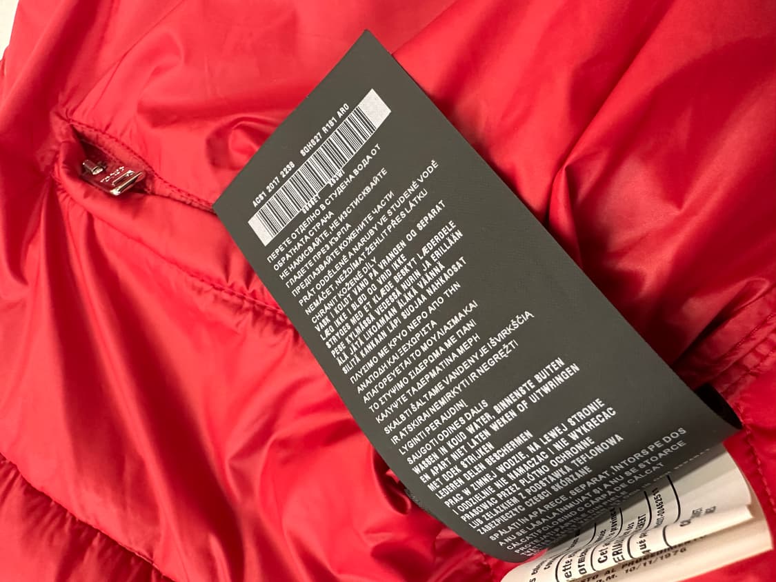 (52)프라다 삼각로고 경량 패딩 네이비 상품이미지8