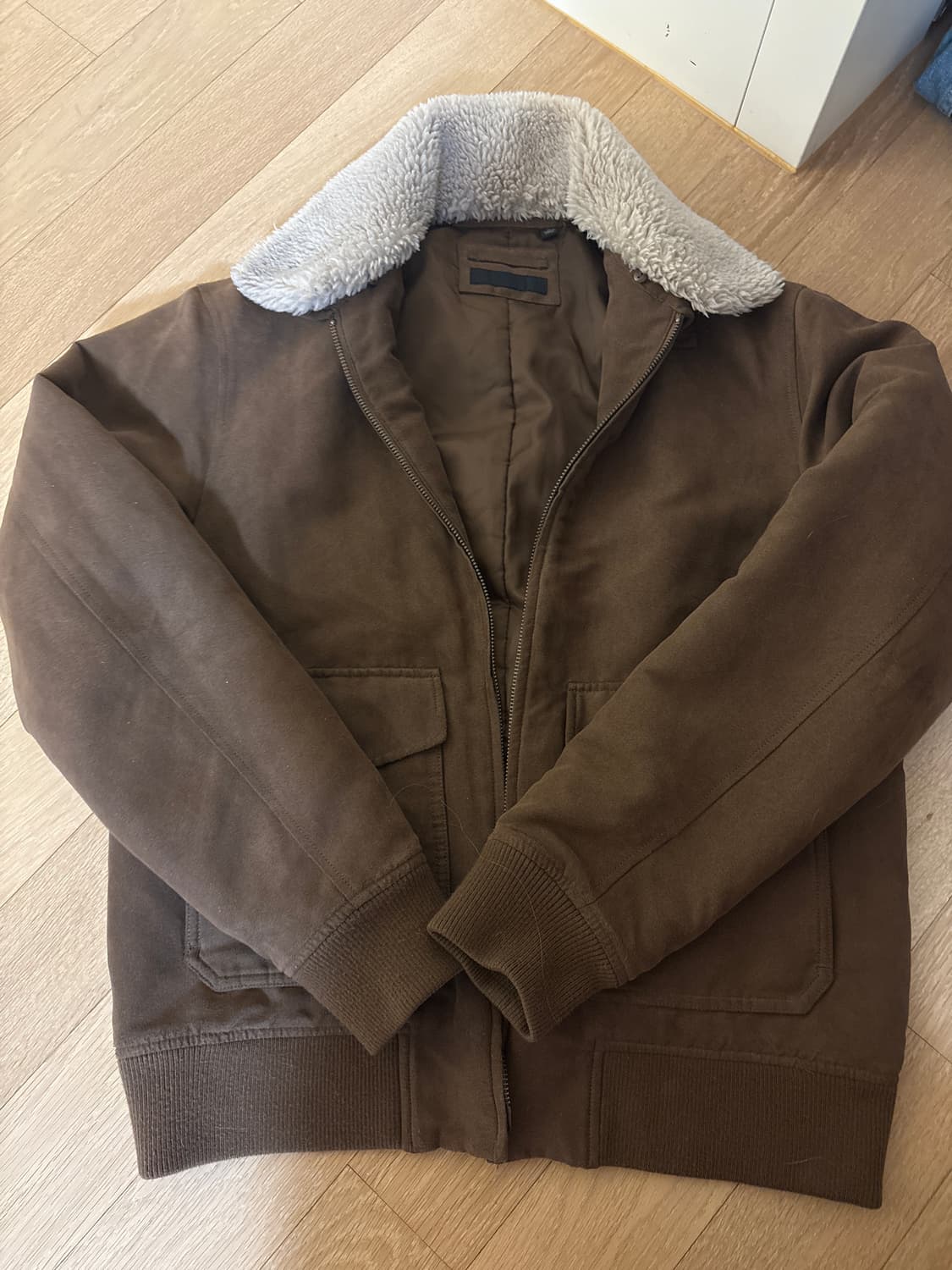 유니클로 스웨이드 점퍼 M 상품이미지1