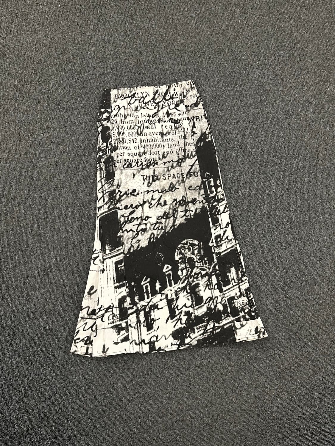 40)DEUX 빈티지 프린트 롱 스커트 상품이미지1