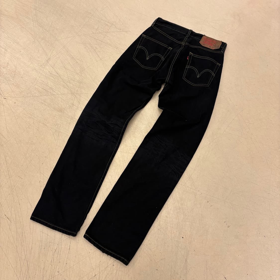 리바이스 501 흑청 데님 팬츠 상품이미지1