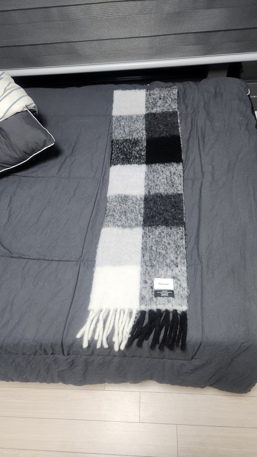 홀츠베일러 알파카 머플러 상품이미지1