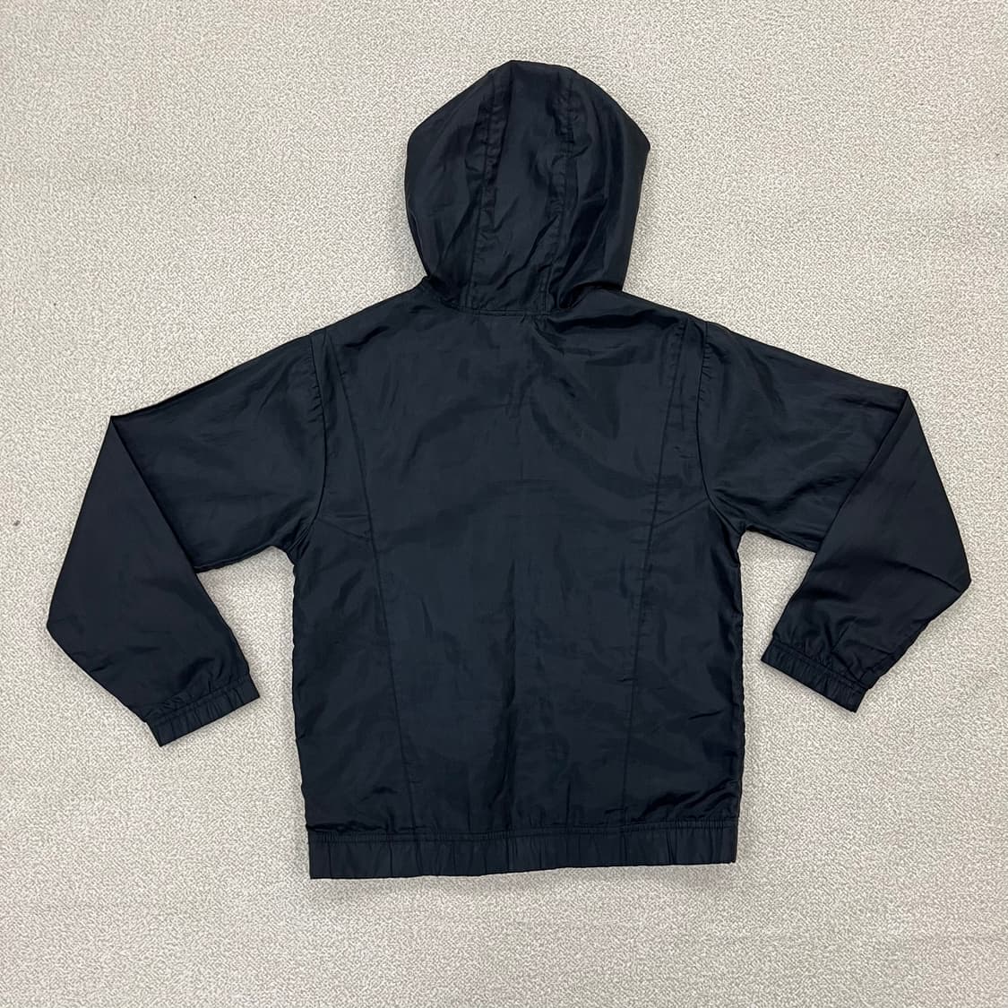 [L] 나이키 러닝 여성 경량 바람막이 후드 자켓 블랙 3937 상품이미지3