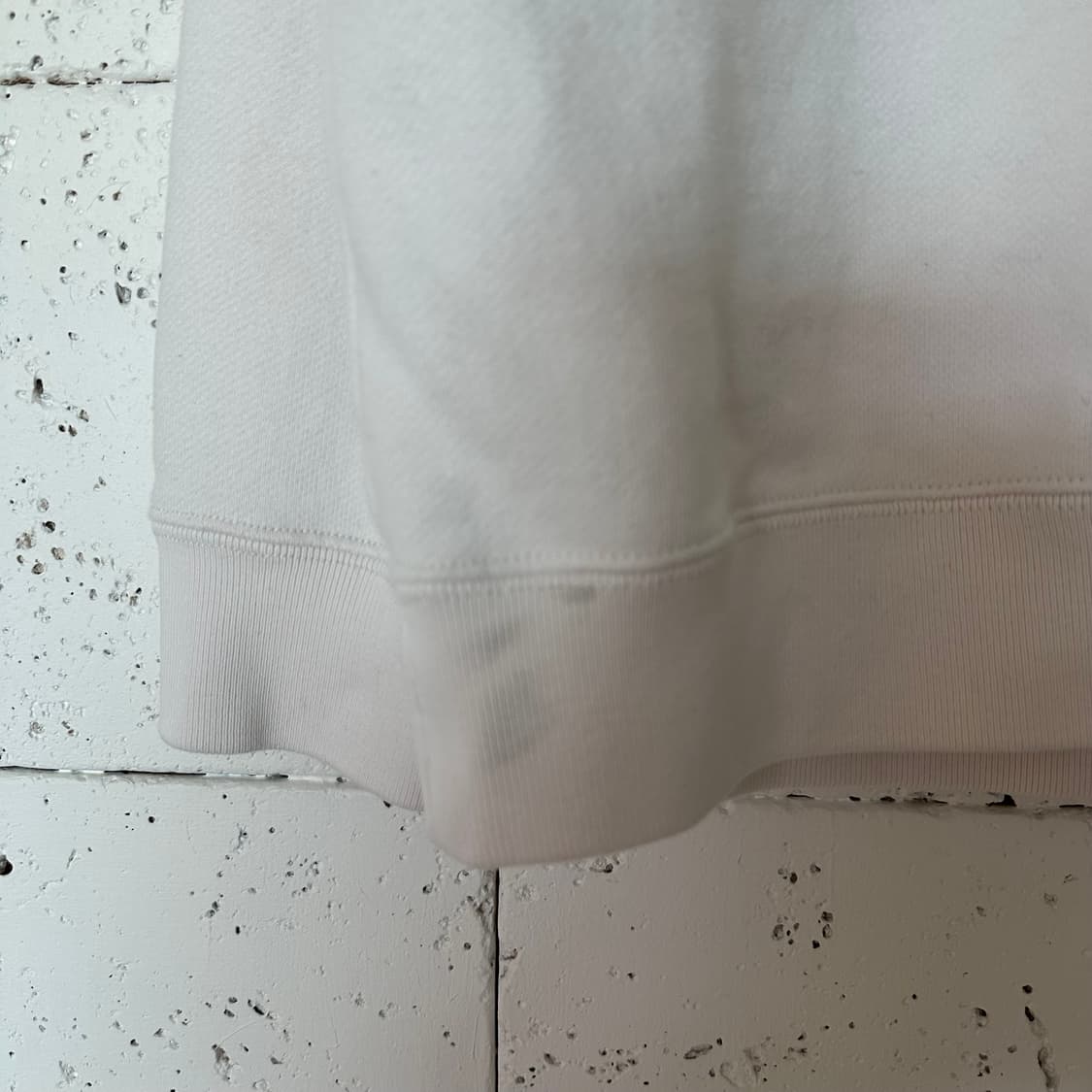 L 유니클로 x 카우스 맨투맨 상품이미지2