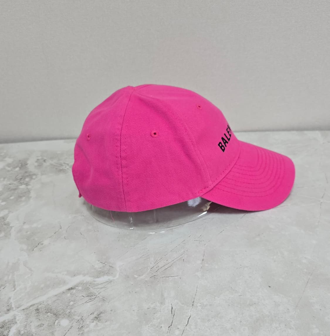 발렌시아가 로고 볼캡 모자 L사이즈 판매 상품이미지3