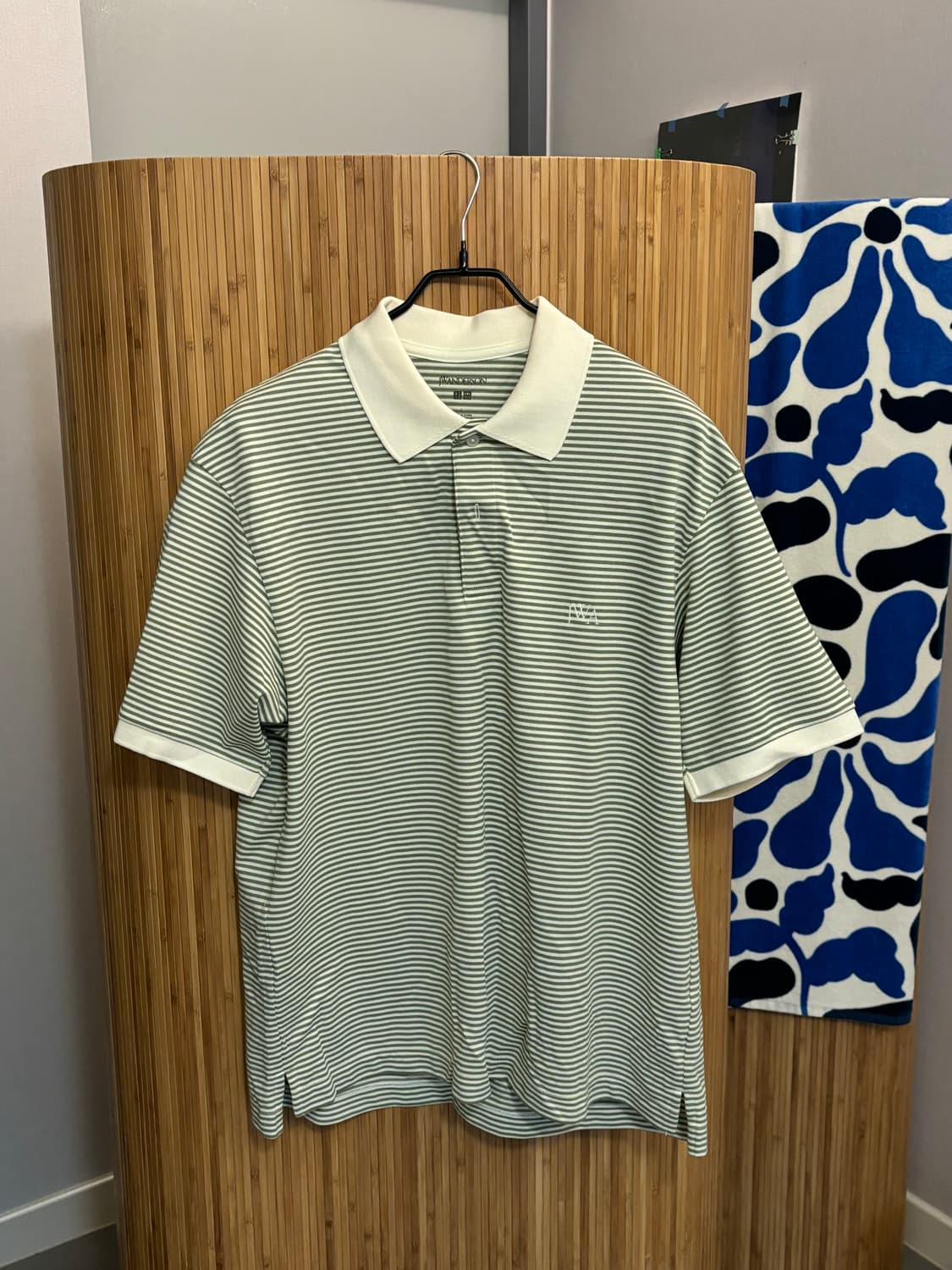 유니클로 JW앤더슨 드라이 피케 스트라이프 폴로셔츠(내로우) 사이즈: L 상품이미지1