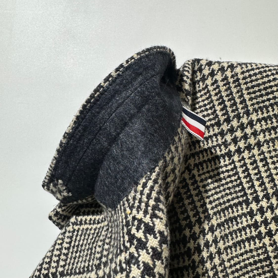 톰브라운 울 글렌체크 싱글 3B 블레이저 자켓 상품이미지8