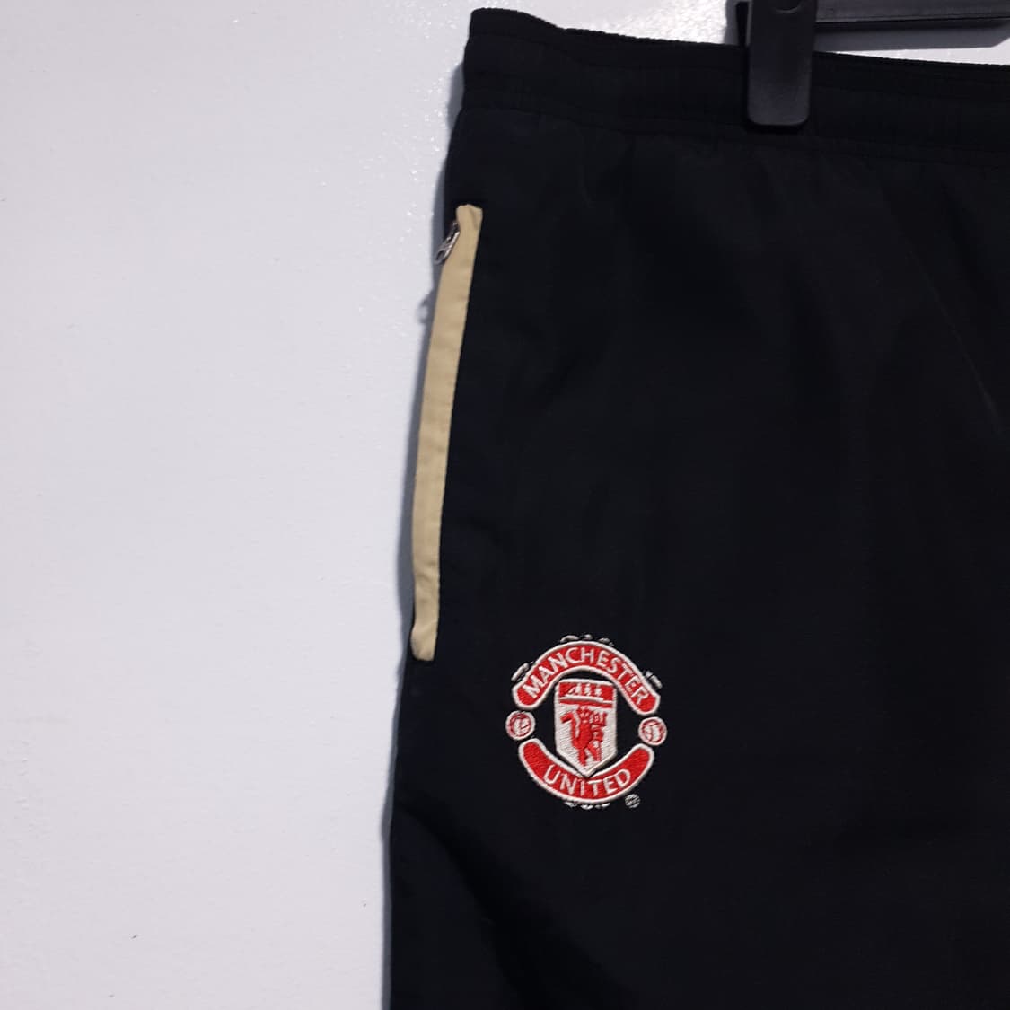 00s 나이키 맨유 스우시 올드스쿨 우븐 트랙팬츠 블랙 희귀 (35인치) 상품이미지3