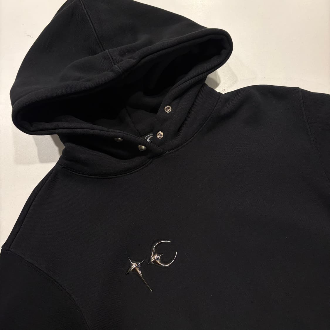 [2] 떠그클럽 아머 블랙 후드티 스터드 D645 상품이미지3