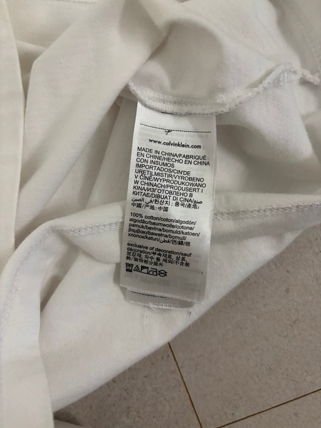 캘빈클라인 진 로고 반팔 상품이미지4