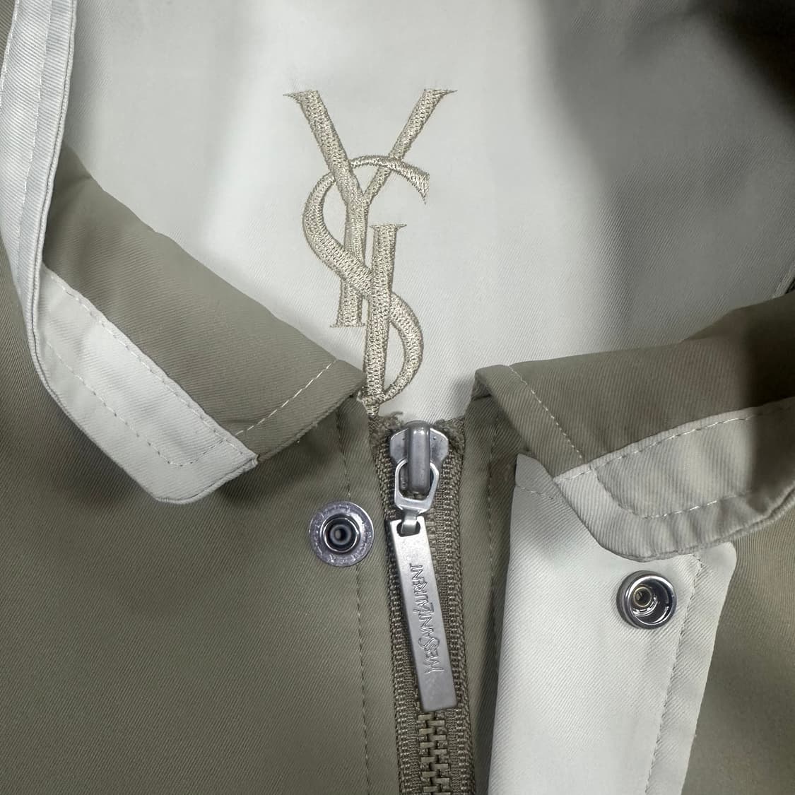 ✨ (바배) 입생로랑 블루종 폴리쉘 자켓  상품이미지3