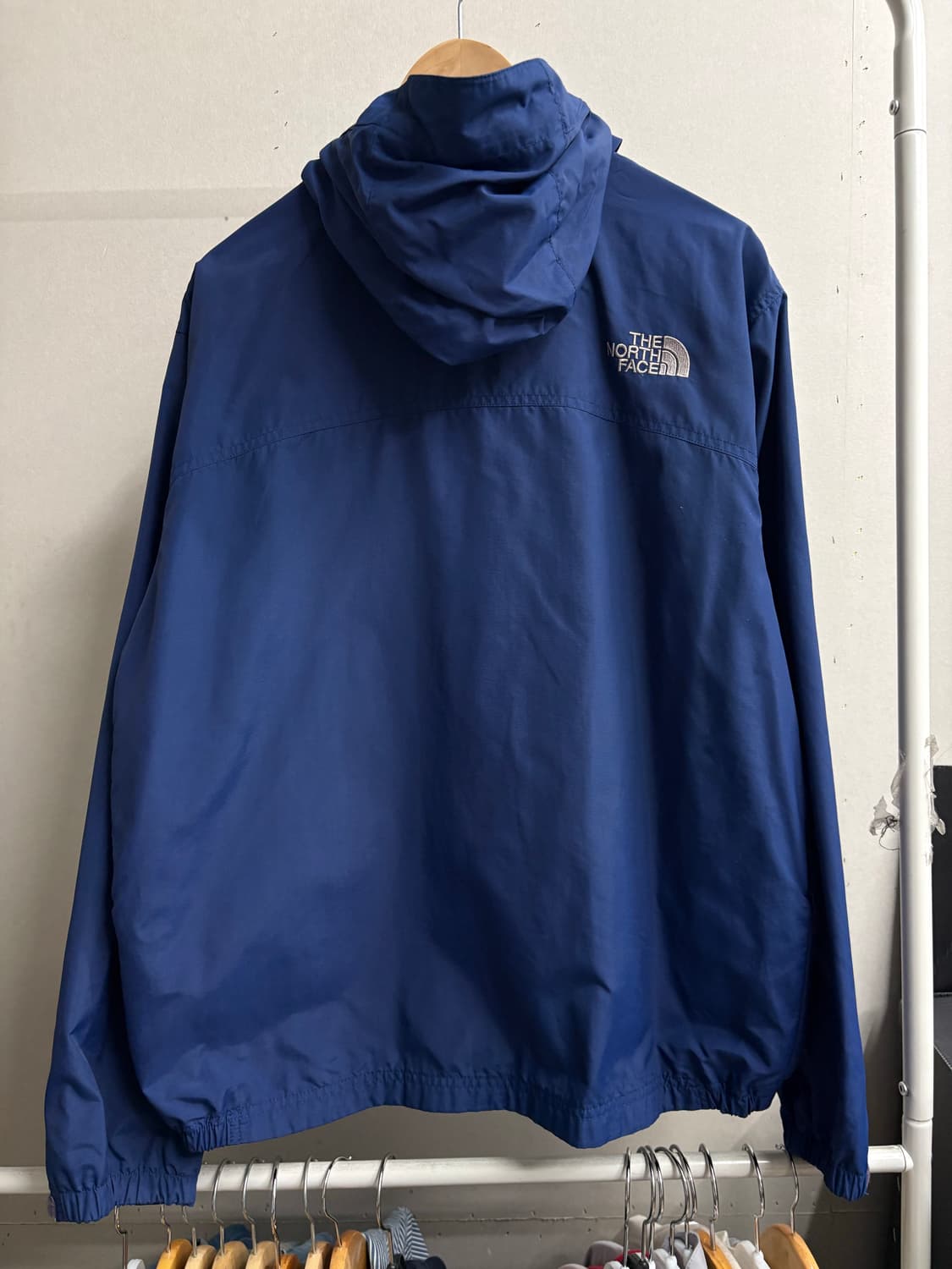 노스페이스 블루네입 후디 윈드자켓 상품이미지3