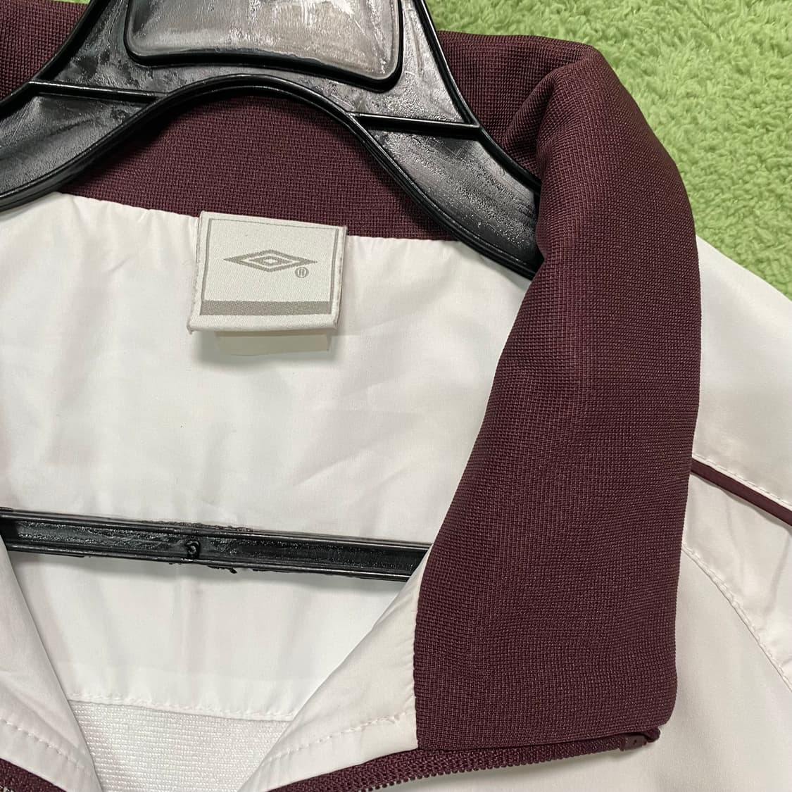 엄브로 화이트 윈드브레이커 집업 상품이미지5