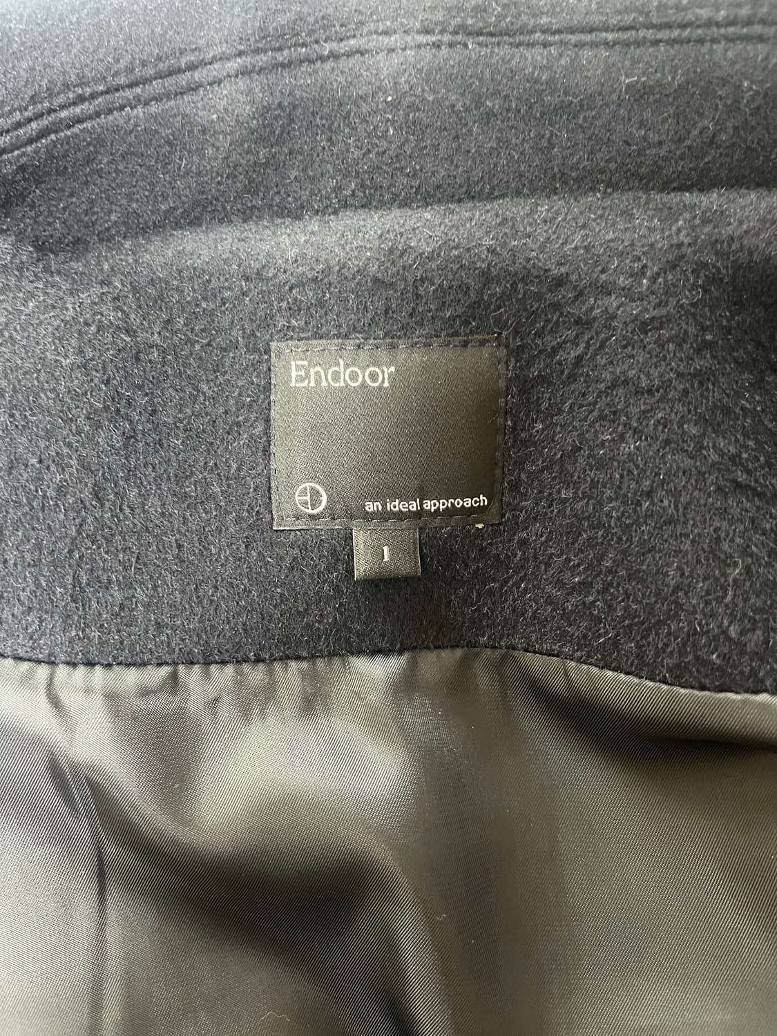 엔도어 숏 맥스 코트 1 네이비 / 박스O, 택O 상품이미지3