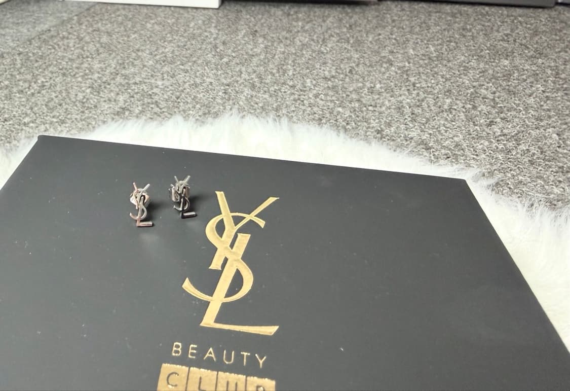 YSL 심플 미니 실버 이어링 상품이미지7