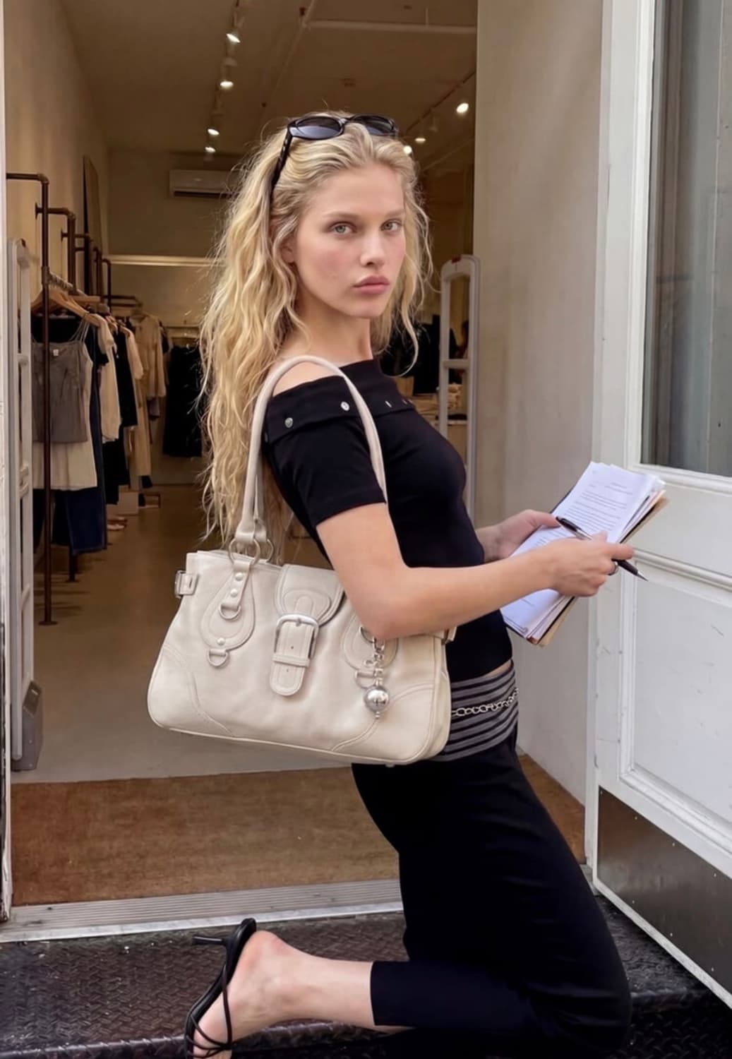 디망쉬 베이지가방 구해요  상품이미지1