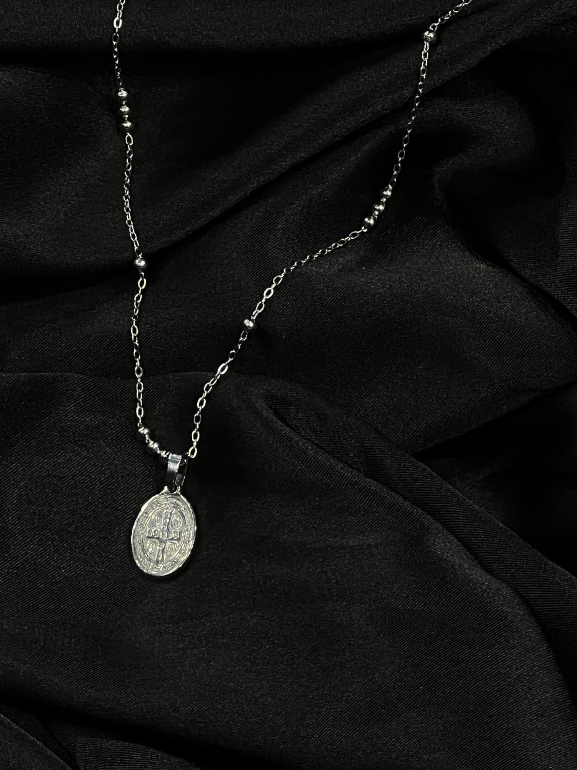 Eclipse Sphere Necklace 상품이미지2