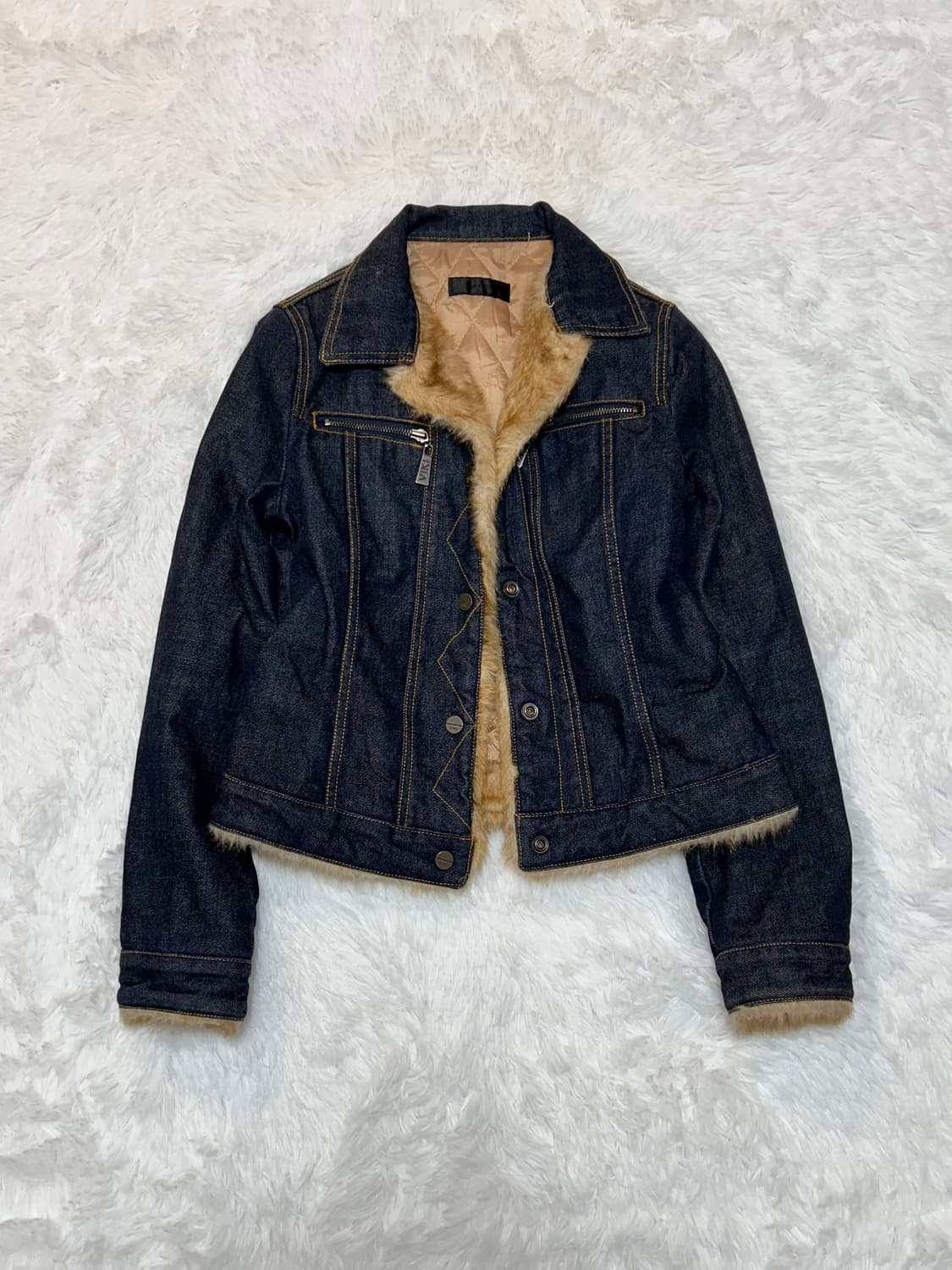fur trimming denim trucker jacket 상품이미지1