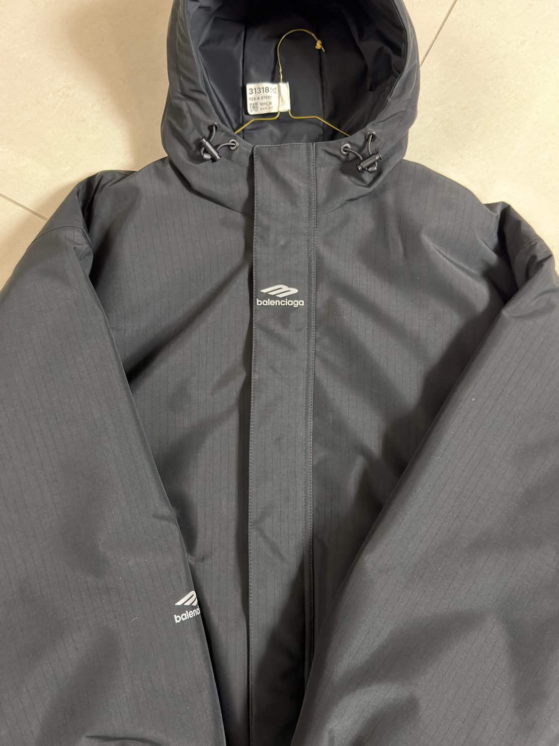 정품 발렌시아가 24FW 스키웨어 스키피카 44 블랙 상품이미지1