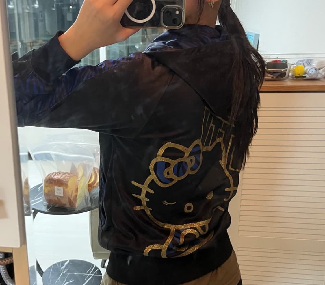 헬로키티 블루 지브라 포인트 갸루 후드집업 상품이미지5