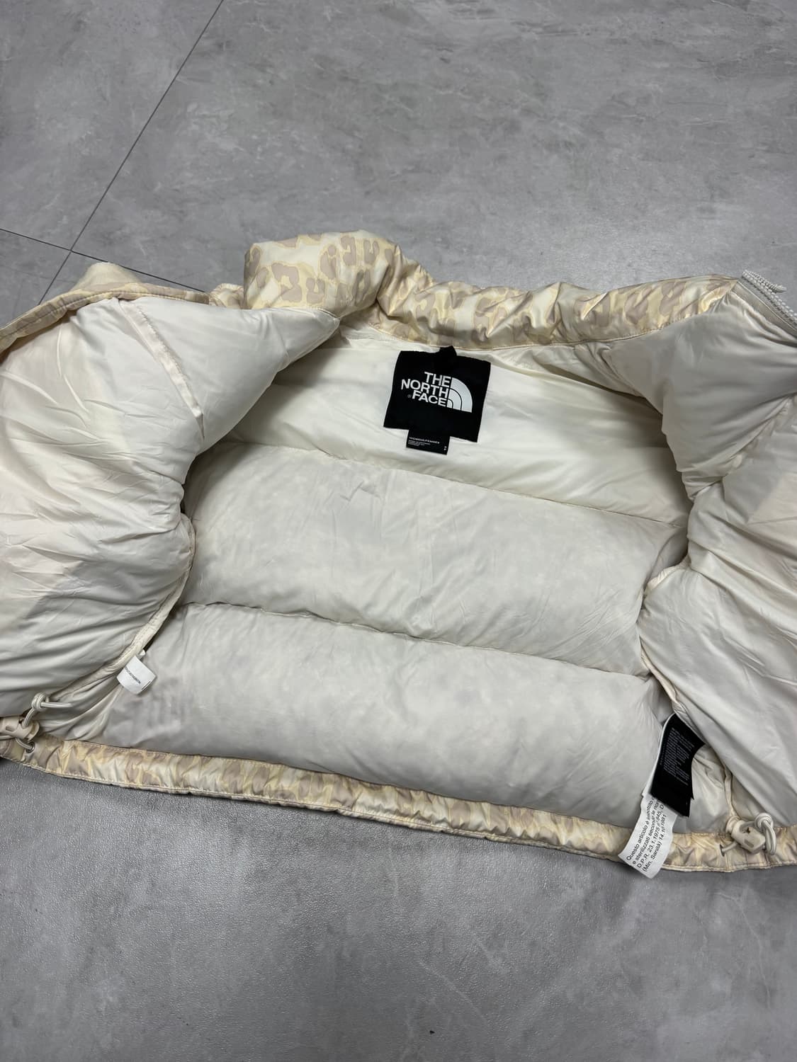 노스페이스 프린트 눕시 상품이미지3