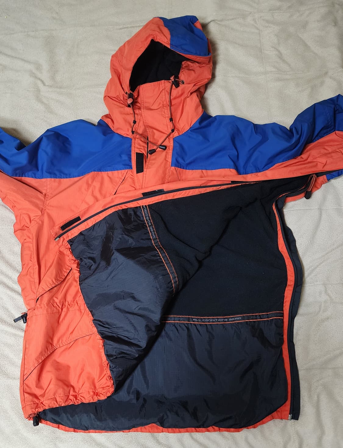 나이키 acg 아노락자켓 팝니다  / 사이즈 100~105 상품이미지3