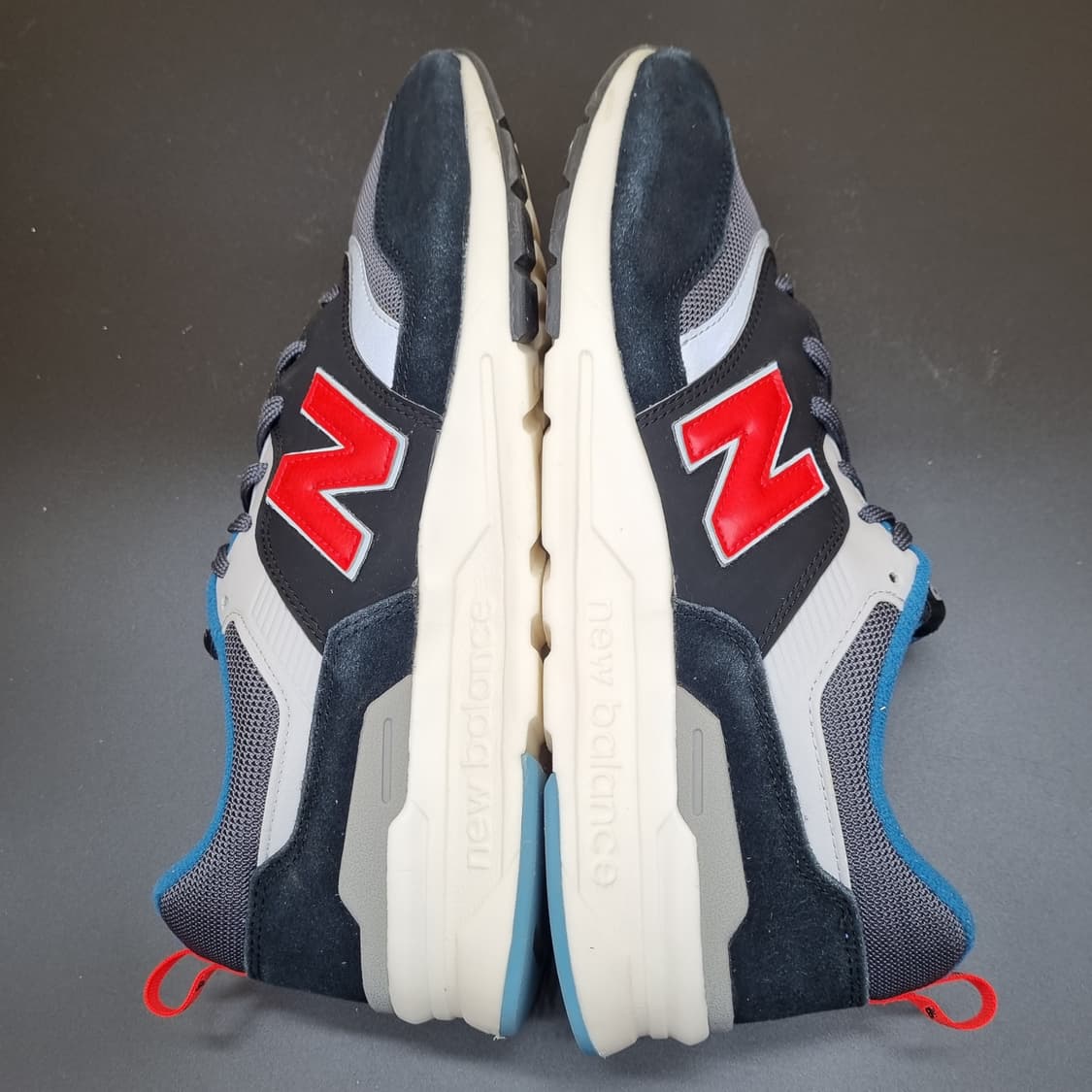 뉴발란스 997 팀버 울프 남성운동화300 상품이미지5