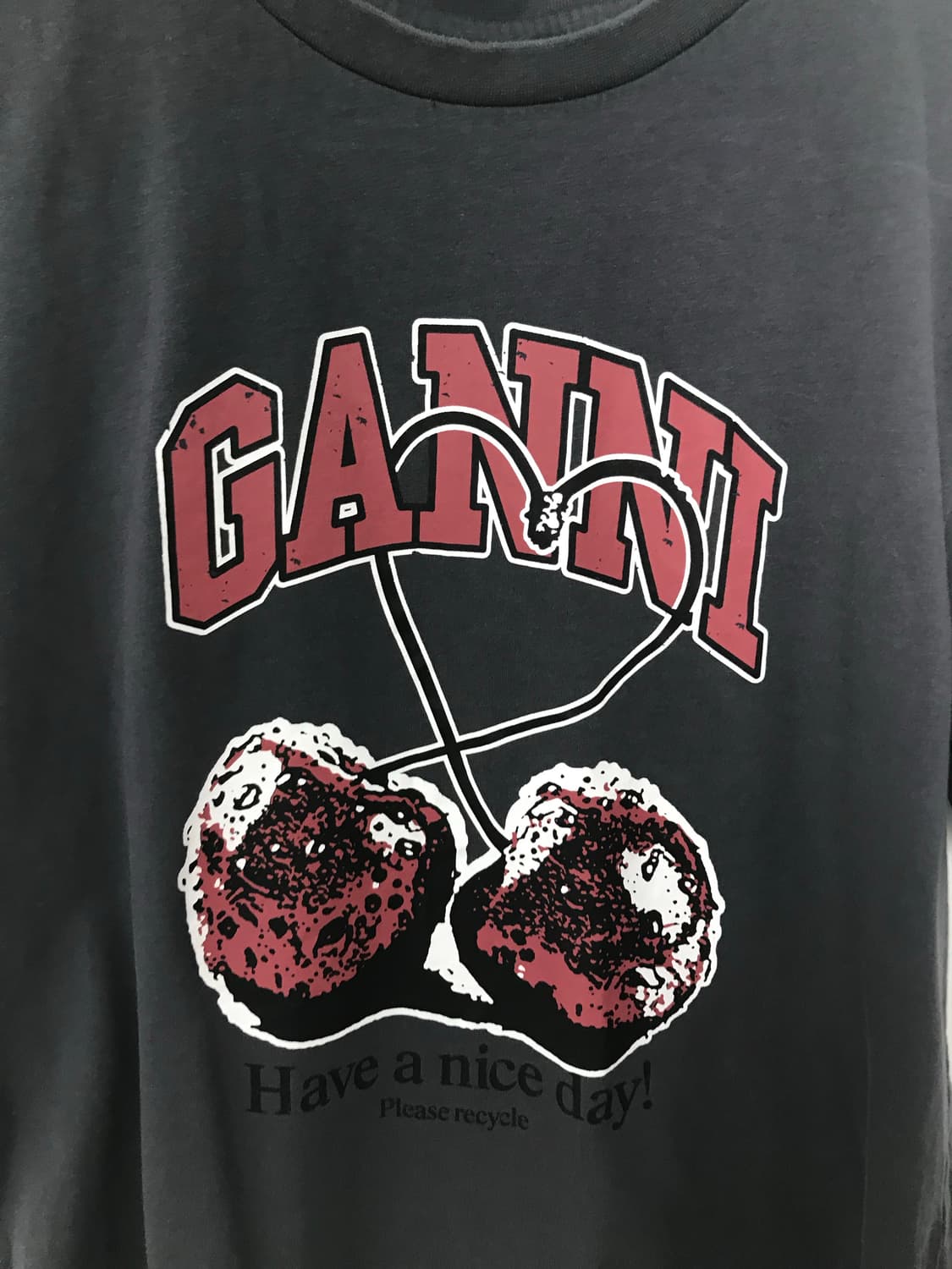 Ganni 가니 릴렉스드 체리 반팔 티셔츠 상품이미지3