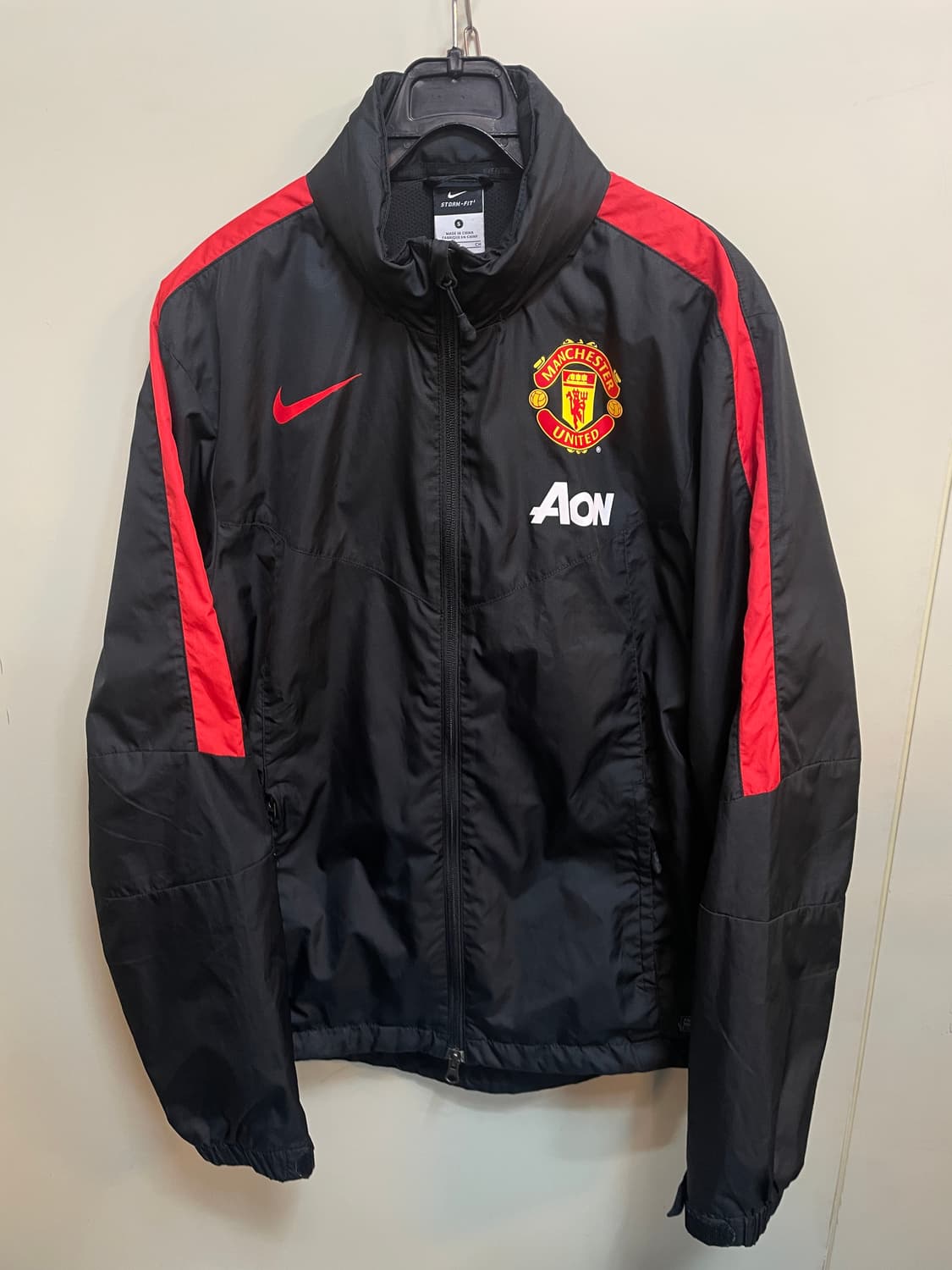 나이키 맨유 바람막이 상품이미지1