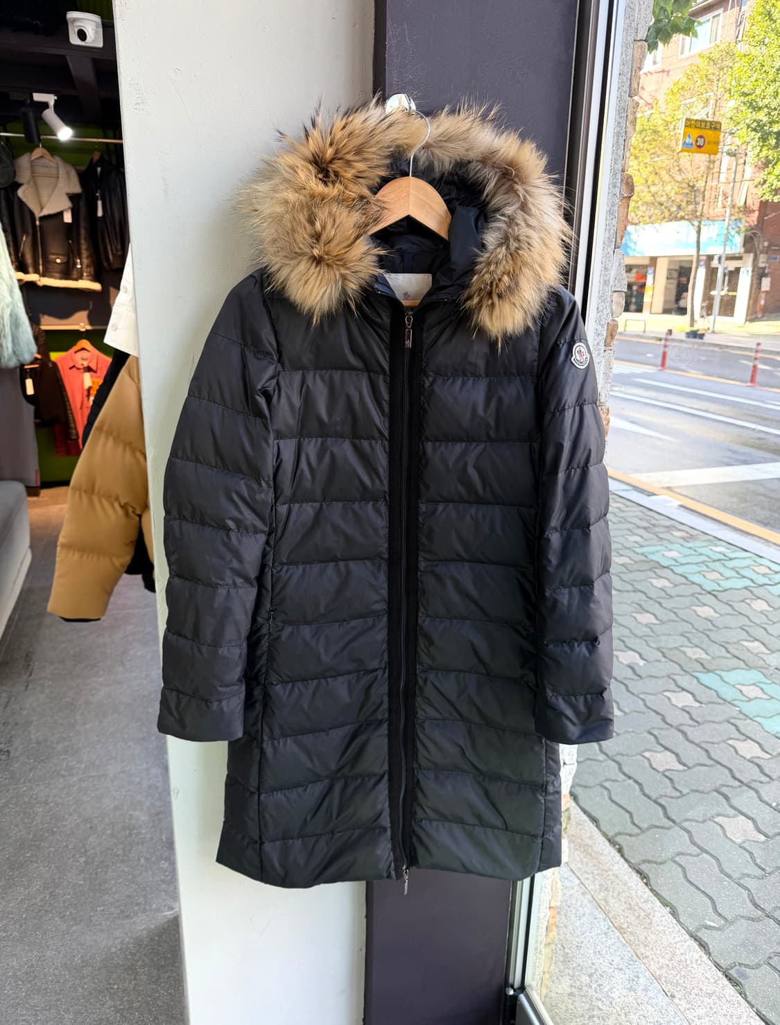 0/ 몽클레어 구스다운 퍼 롱패딩 점퍼 상품이미지3