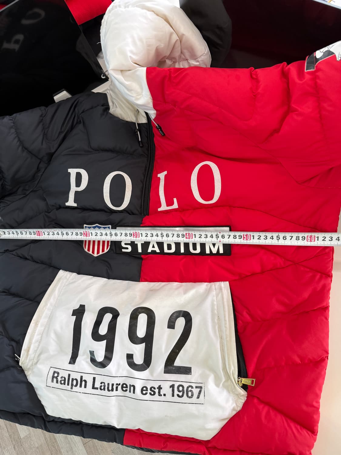 폴로 랄프로렌 스타디움 다운 패딩 판매합니다.
M[실측105~110] 상품이미지10