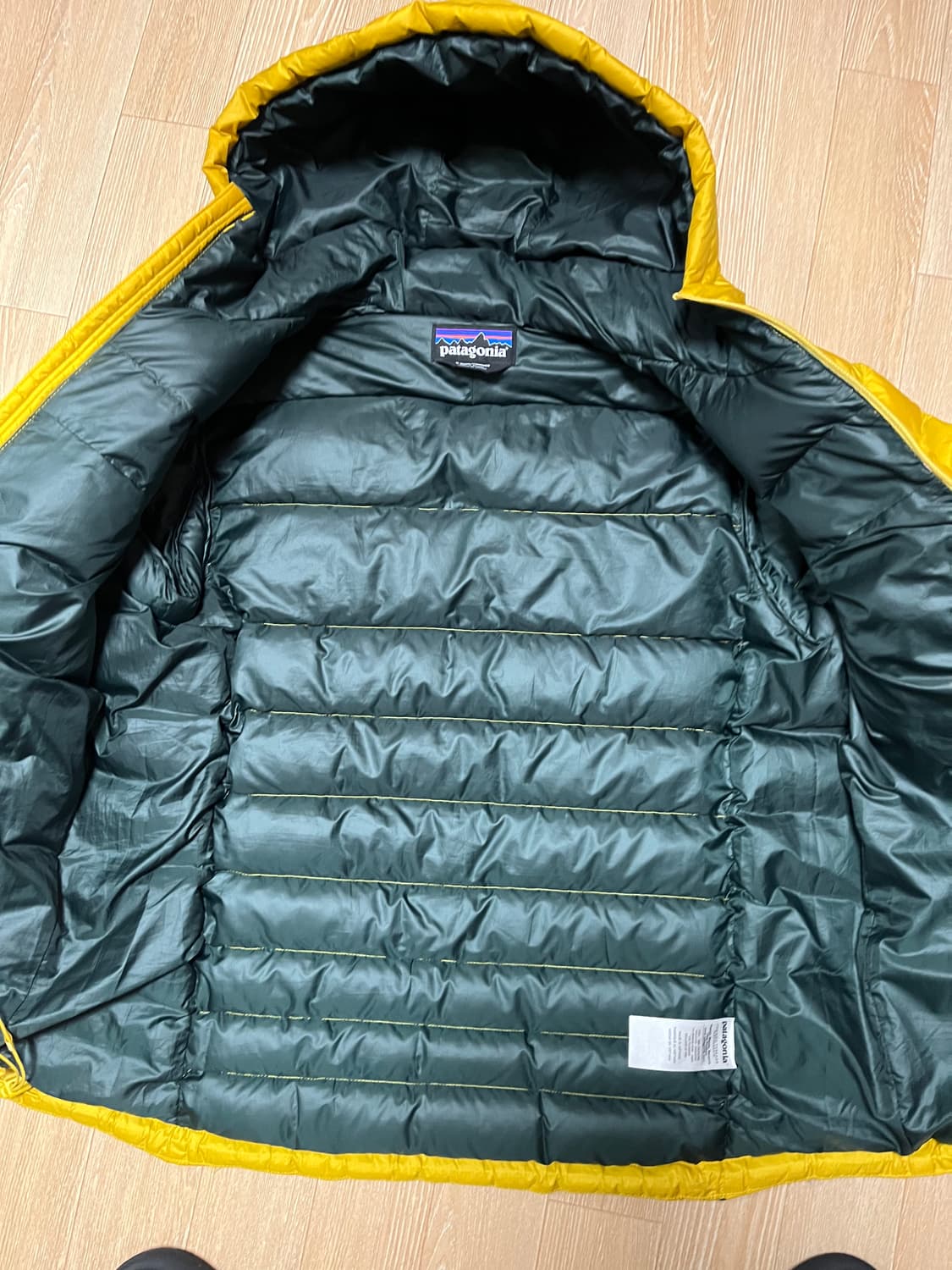 파타고니아 다운 스웨터 후디 후드 경량 패딩 s 100 등산 클라이밍 고 상품이미지6