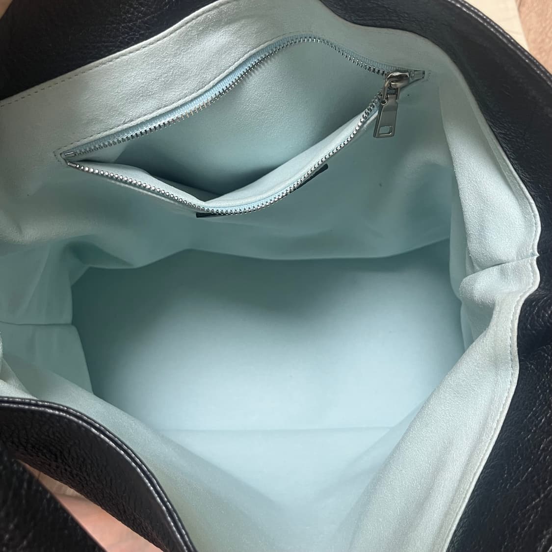 미닛뮤트 토보백 라지 블랙색상 + 이너백 포함 상품이미지4