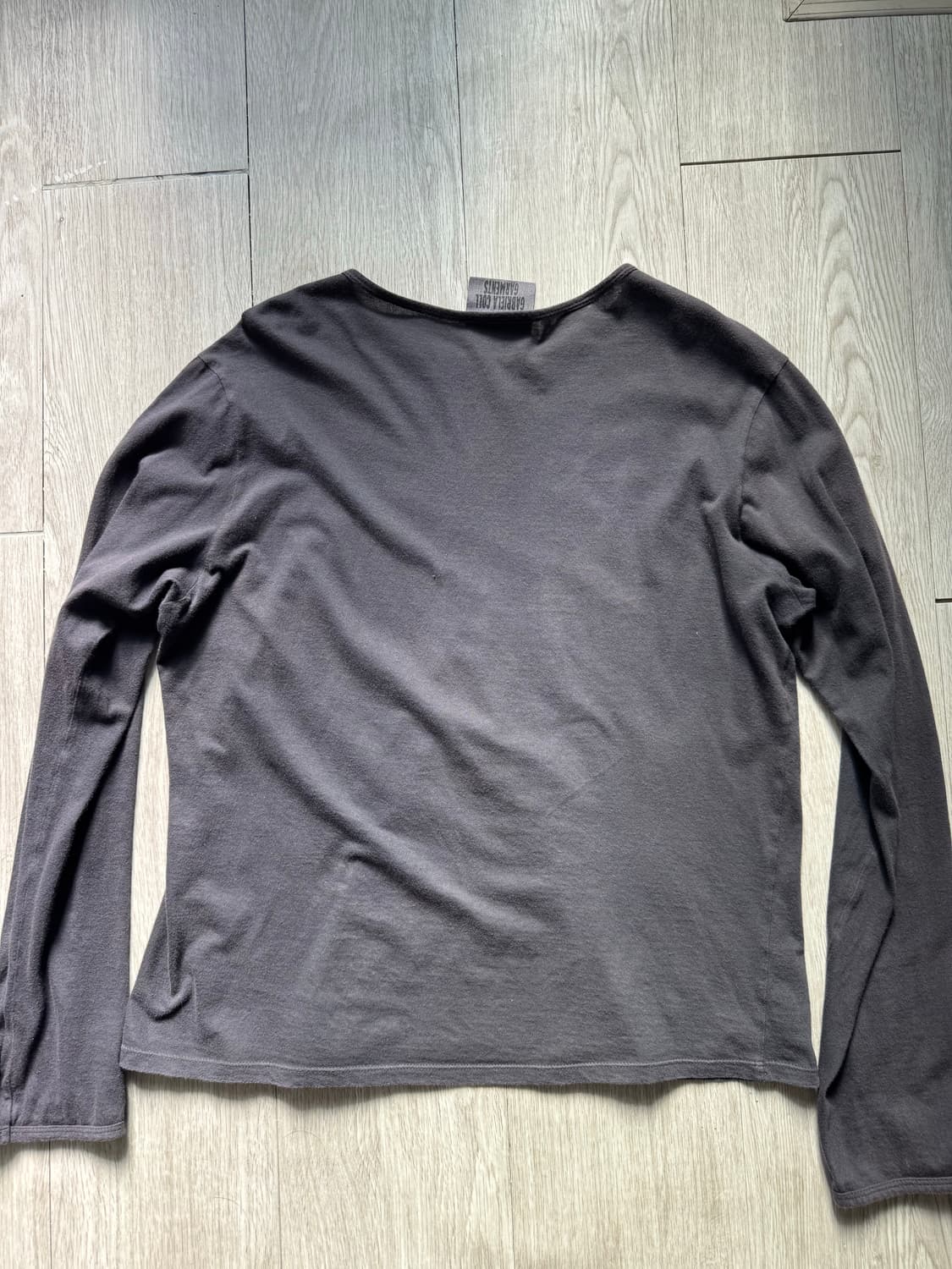 가브리엘라 콜 가먼츠 롱슬리브 상품이미지6