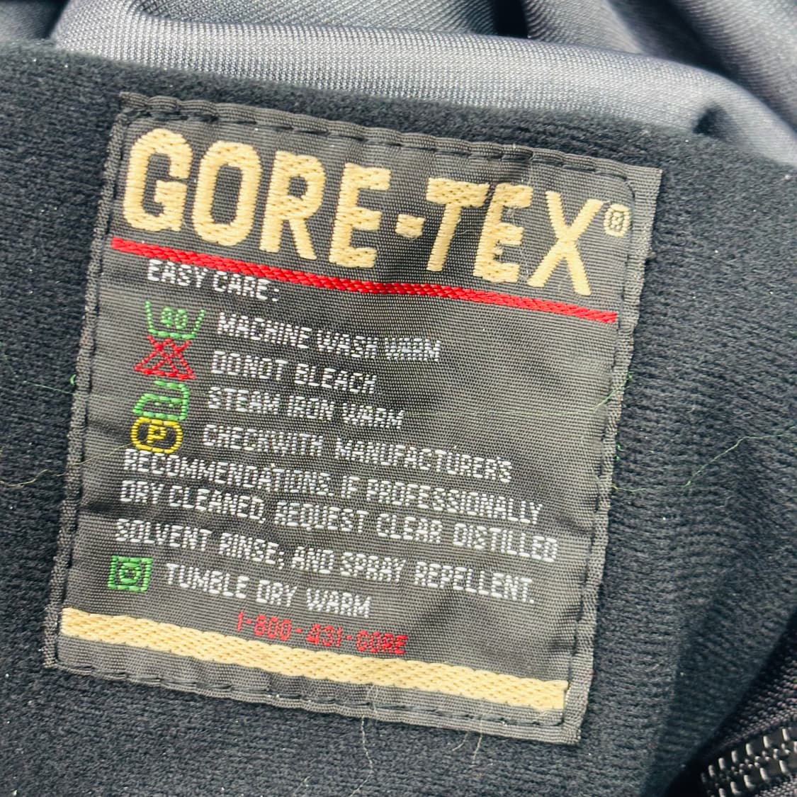 마운틴 하드웨어 고어택스 블랙 플리스 자켓 XL 상품이미지9