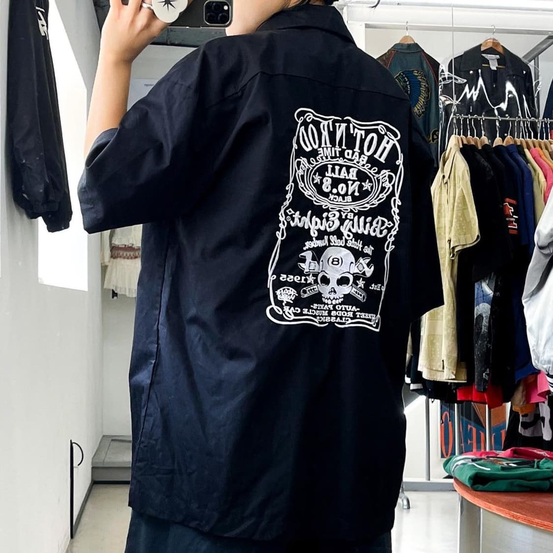 빌리 에잇 핫 앤 로드 블랙 워크 하프 셔츠 상품이미지1