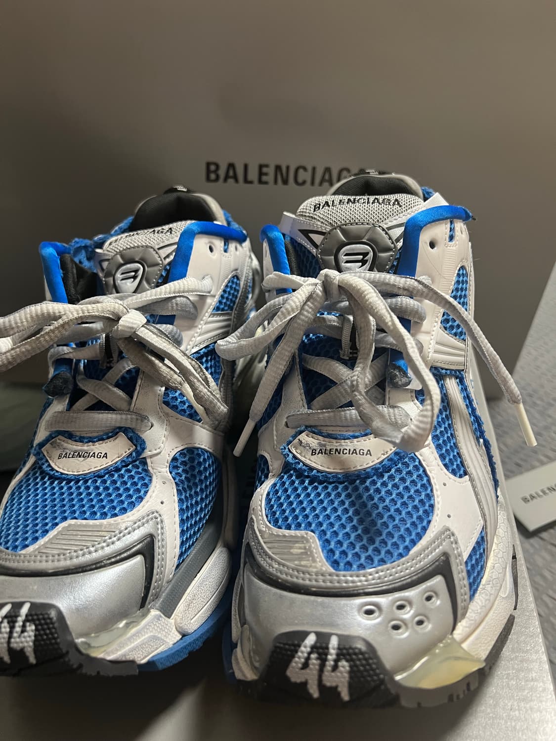 발렌시아가 뉴러너 44 (이번주까지만 판매) 상품이미지1