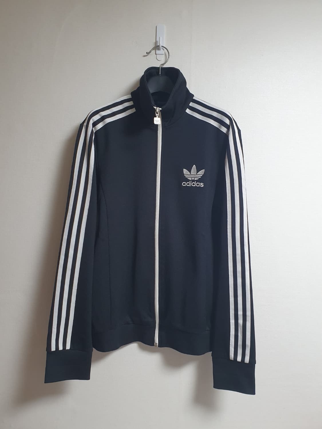 아디다스 유로파 져지 블랙 삼선 화이트 트랙탑 95 상품이미지2