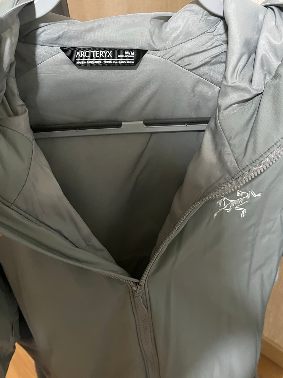 아크테릭스 아톰 LT후디 보이드 M사이즈 상품이미지3