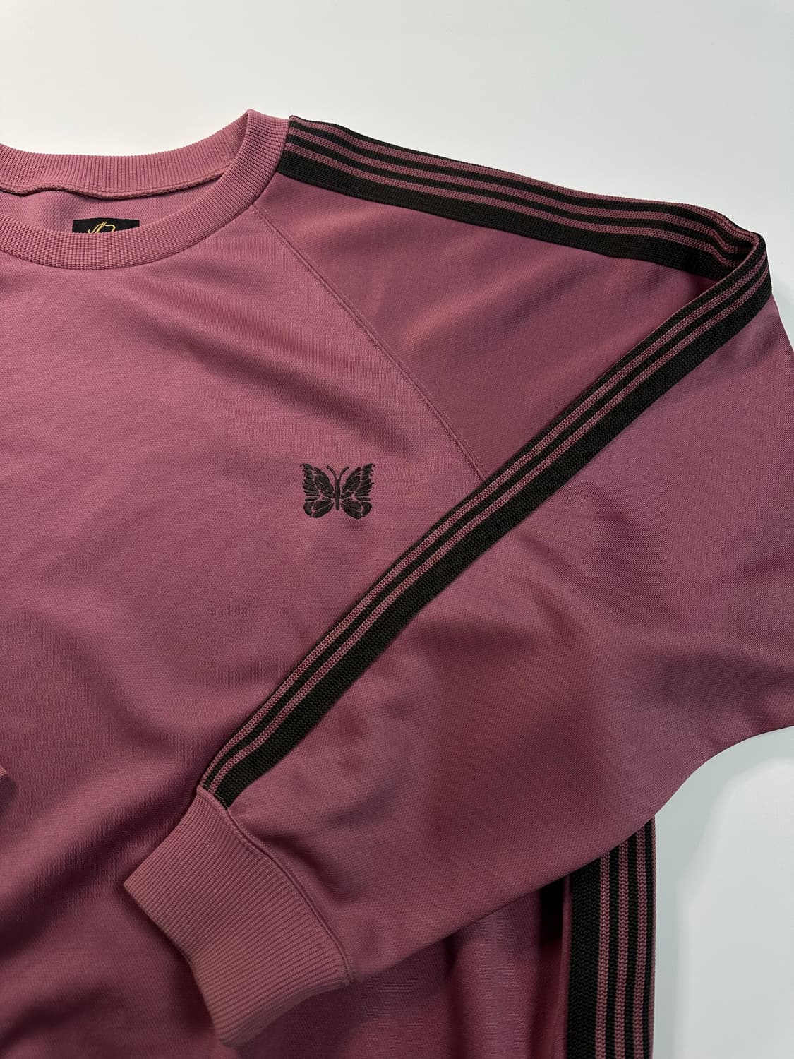 니들스 트랙 크루넥 폴리 스무스 스모크 핑크 상품이미지3