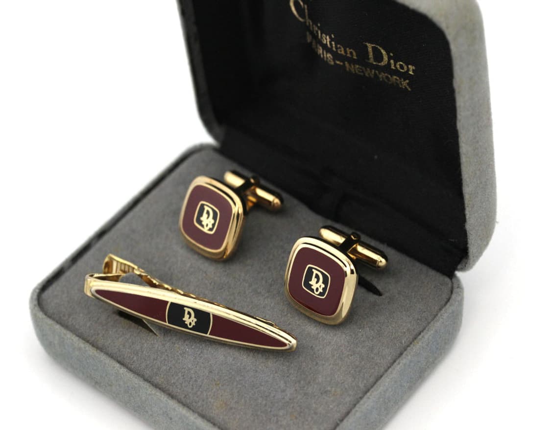 디올 A,B+등급 5cm 남자 명품 넥타이핀 커프스 세트 상품이미지1